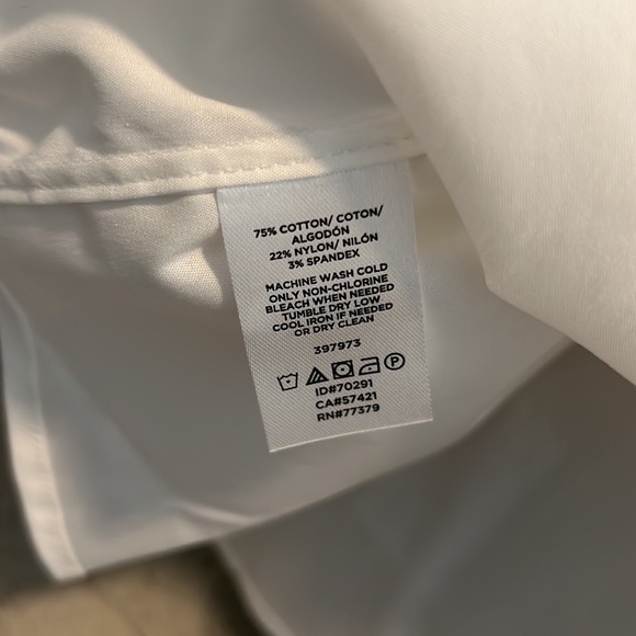 White - Picture 4 of 4